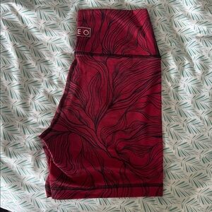 Fleo sz M Red/Black Print Biker Shorts